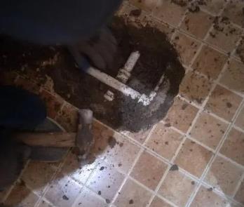 盘锦卫生间漏水维修公司为您分享下卫生间渗水如何处理及注意事项